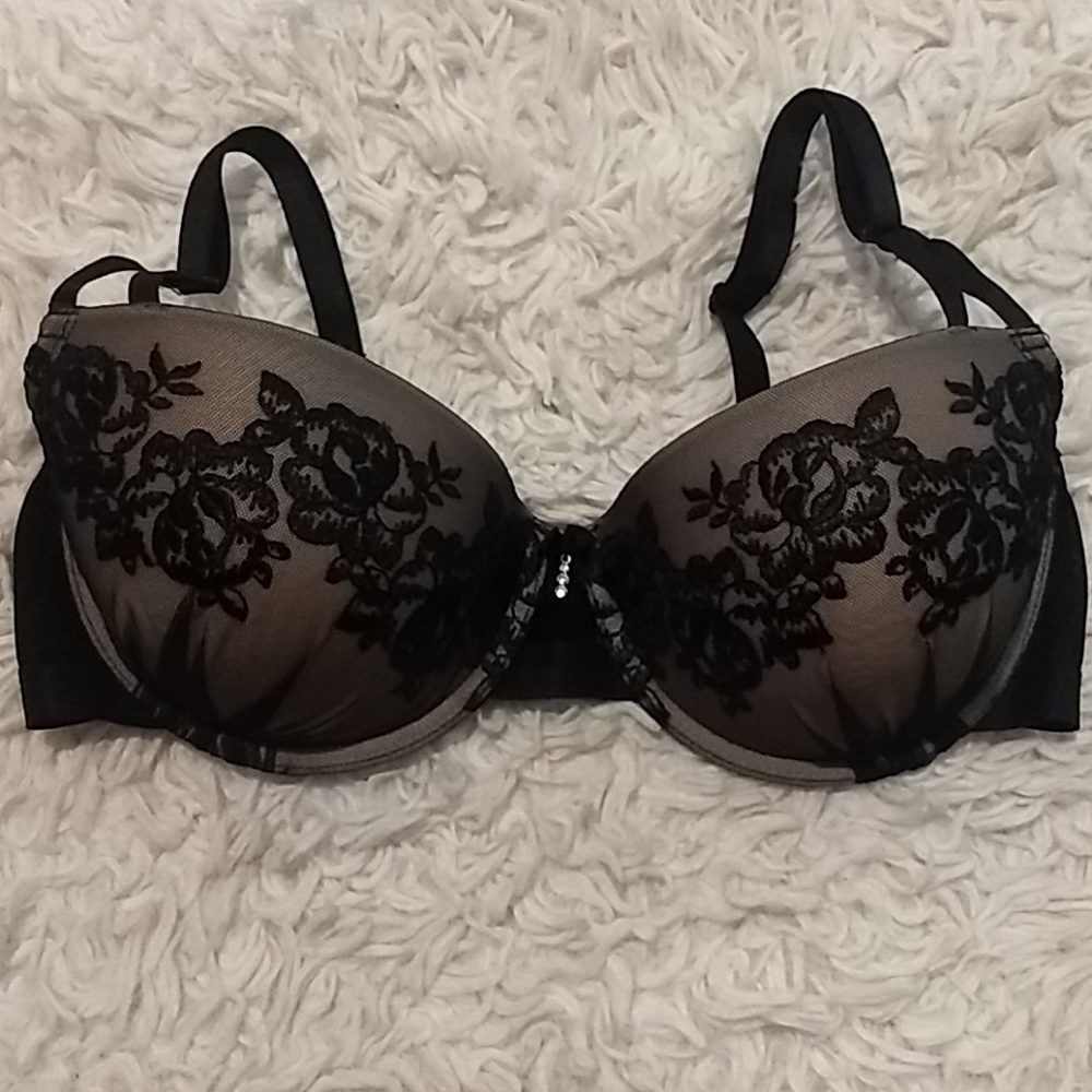 Smart & Sexy 36D